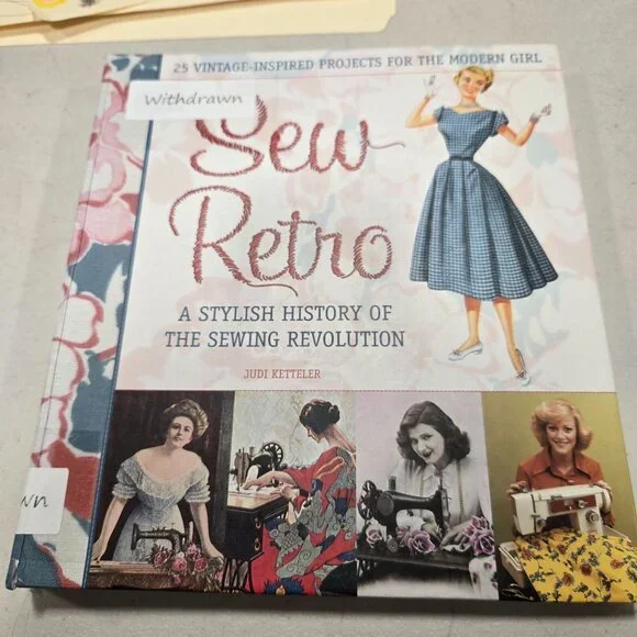 Sew Retro: 25 Vintage-Inspired Projects for the Modern Girl & A Stylish History - Picture 1 of 9